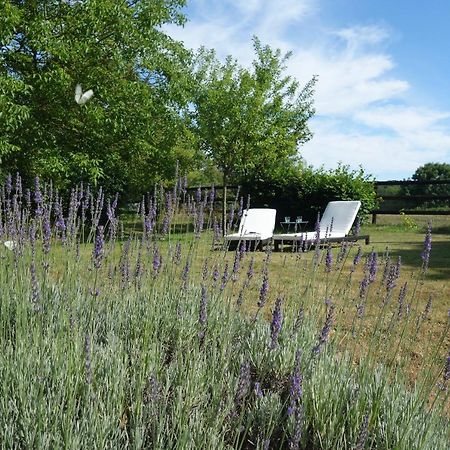 Le Cottage Du Coudray, Gite Avec Chalet Sauna La Fresnaie-Fayel Exterior foto